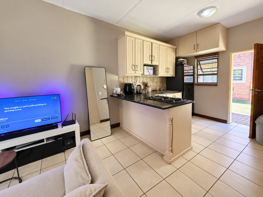 1 Bedroom Property for Sale in Vredenhof Sh Free State